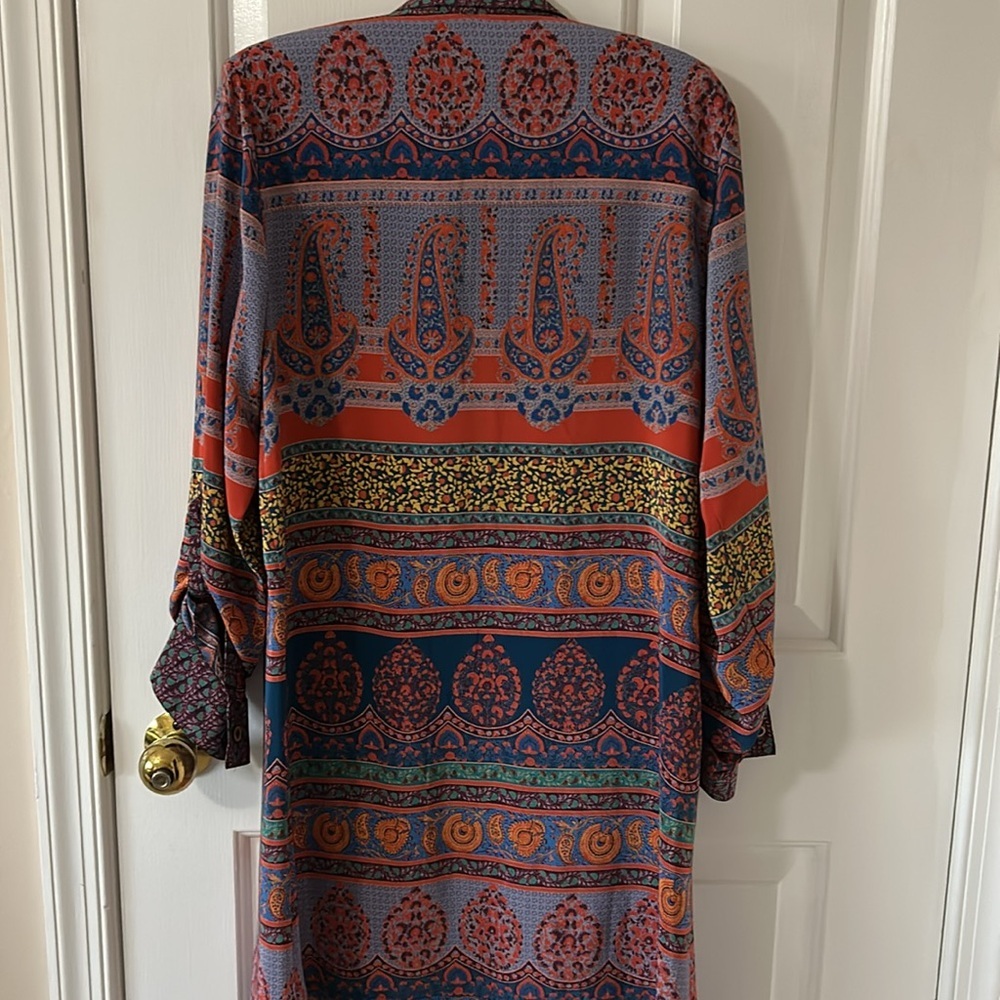 Colorful Patterned Button-Up Dress - Picture 2 of 9